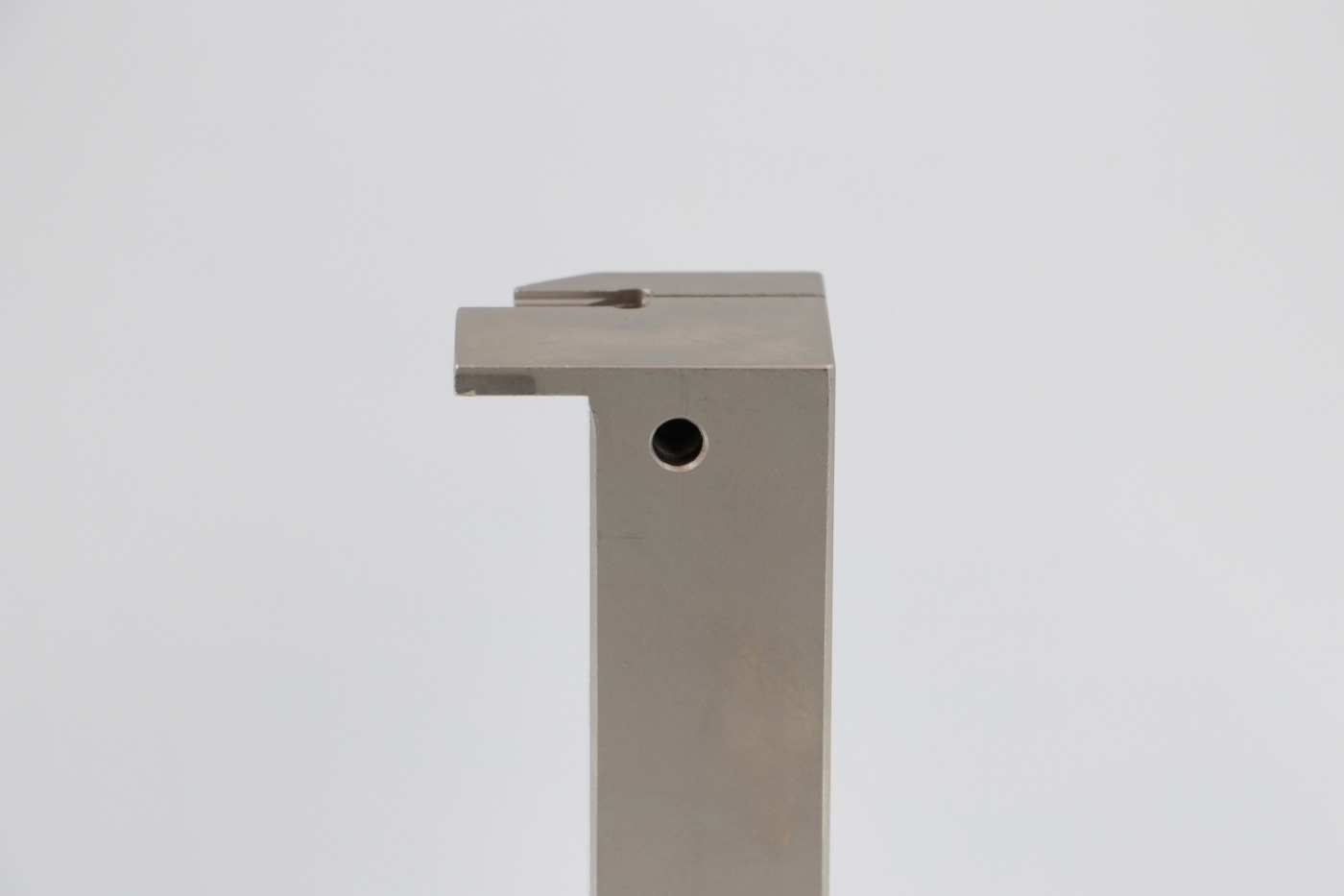 MGEVL2525-4T15Эквивалент