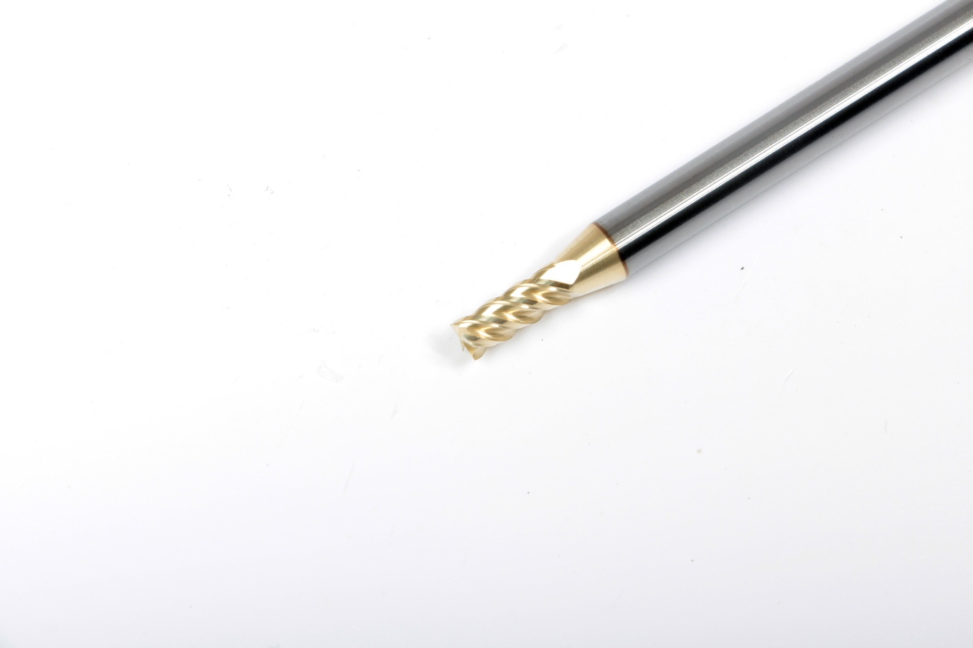 MH04-MS0400A06M4143EN EMG40Эквивалент