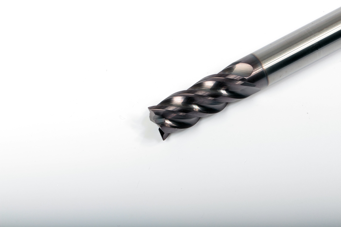 MH04-M1400A16M4042EN EMG40Эквивалент