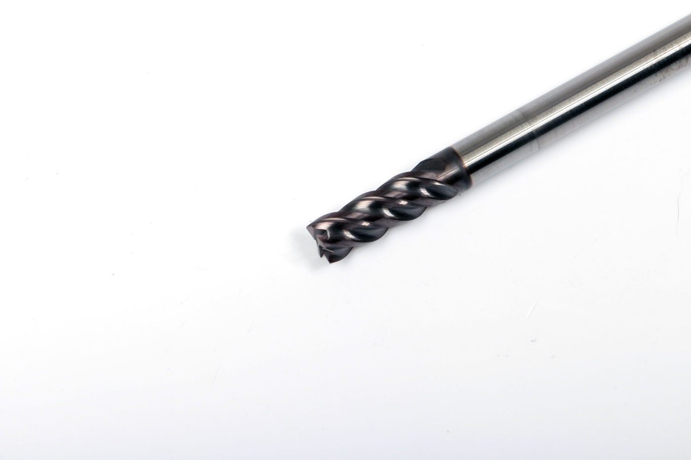 Фреза твердосплавная Эквивалент MH04-M0600A06M4042EN-EL EMG30