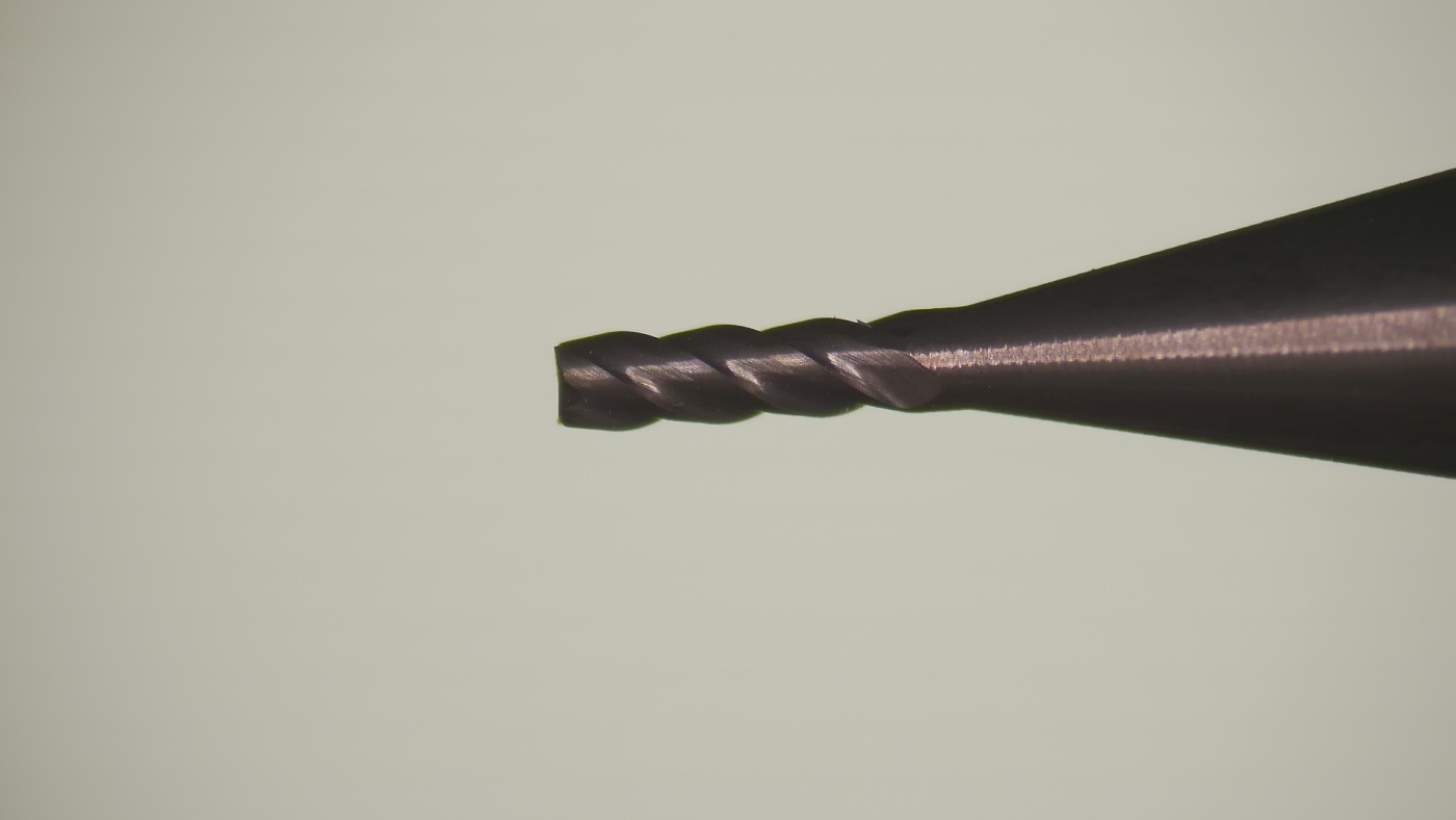 MH04-S0100A04M3839EN EMG40Эквивалент