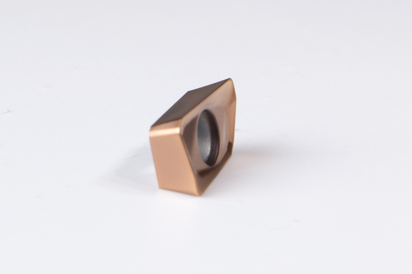 APMT1135PDER-PM EPM25Эквивалент