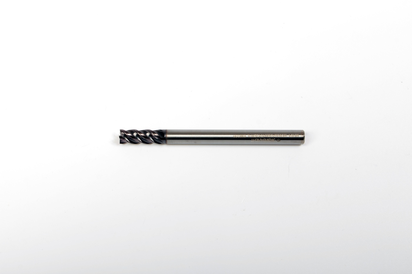 MH04-M0600A06M4042EN-L EMG30Эквивалент