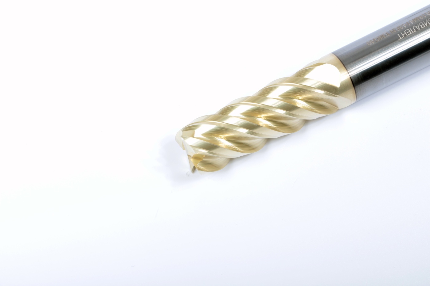 MH04-MS1600A16M4143EN EMG40Эквивалент