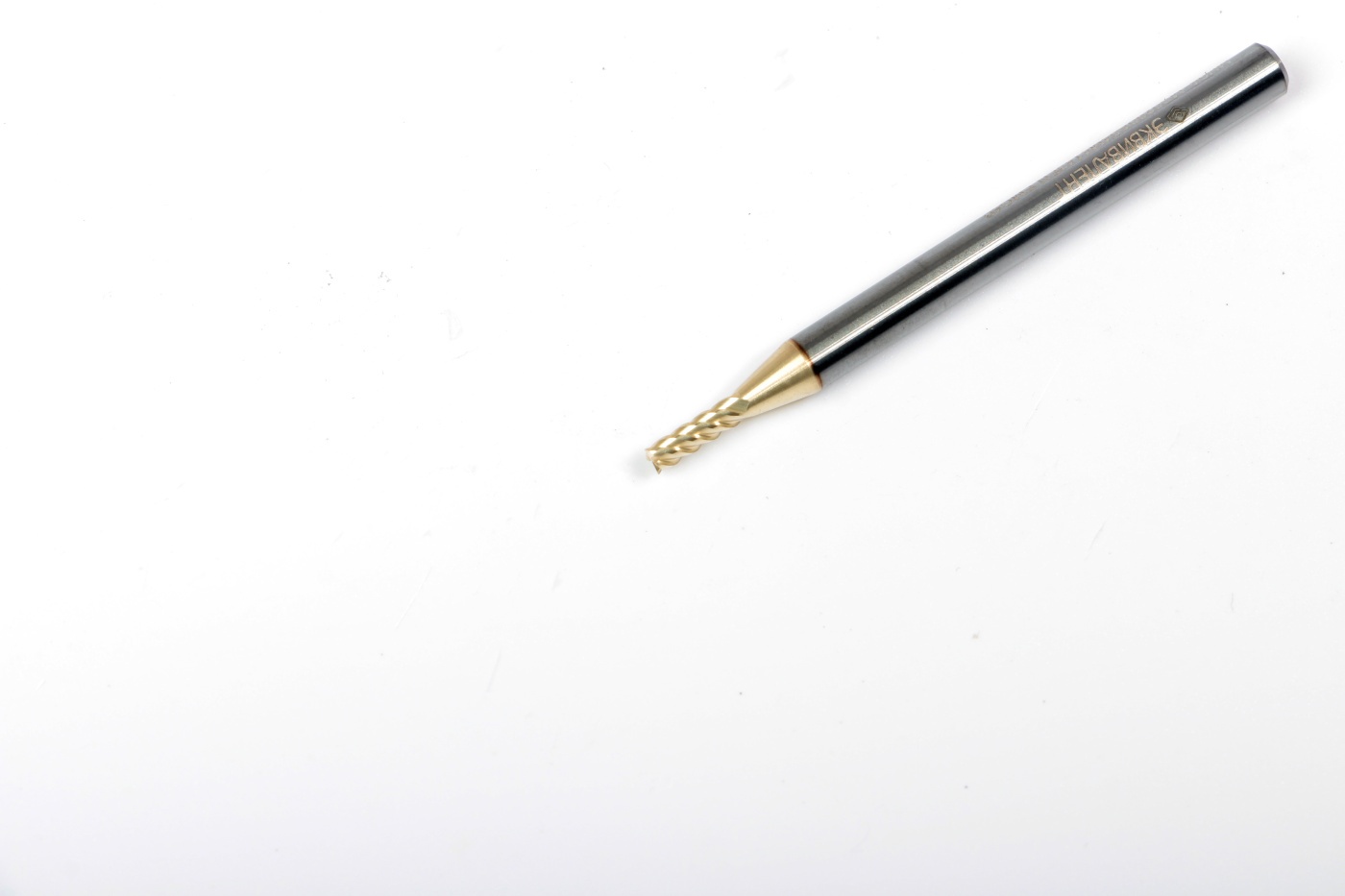 MH04-MS0200A04M4143EN EMG40Эквивалент