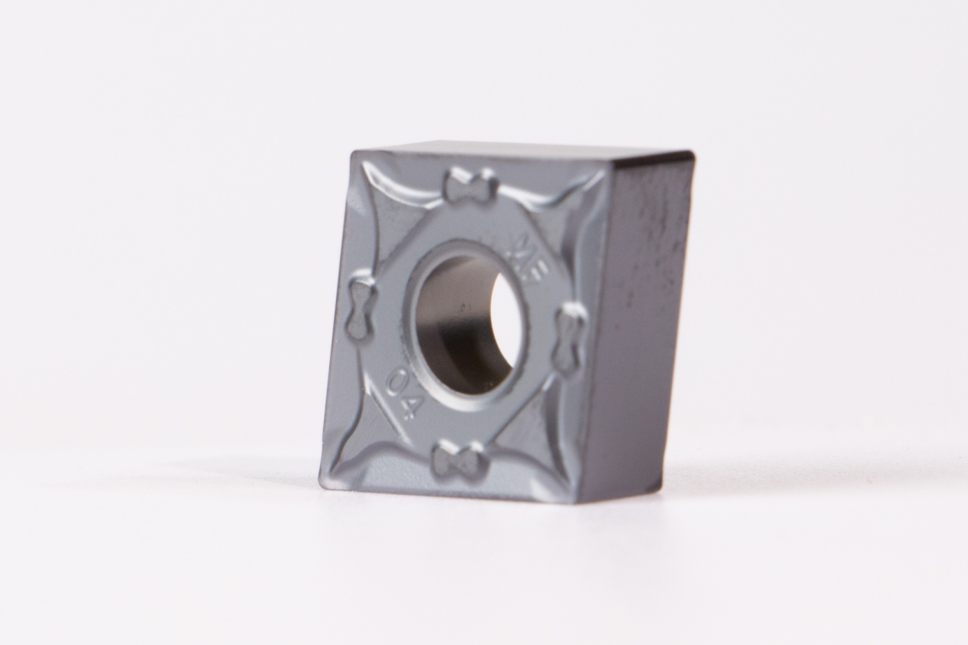 CNMG120404-MF EPM253Эквивалент