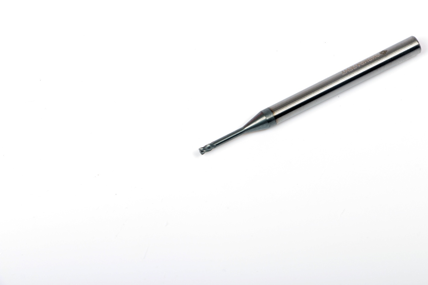 MH04-P0150C04LU0635R02N EMG45Эквивалент