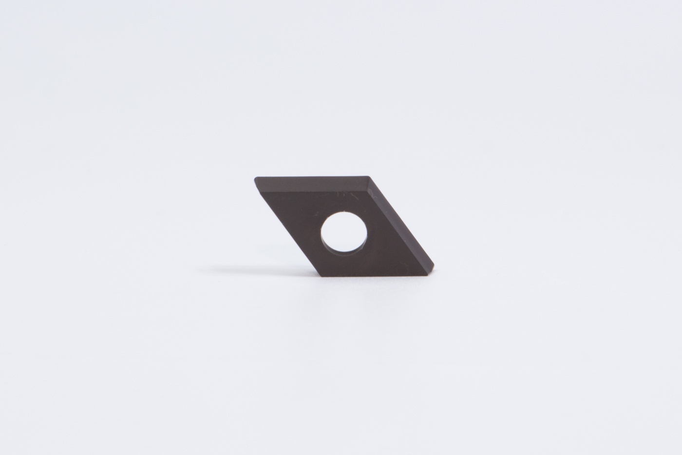 DCMT11T304-PF ECP10Эквивалент