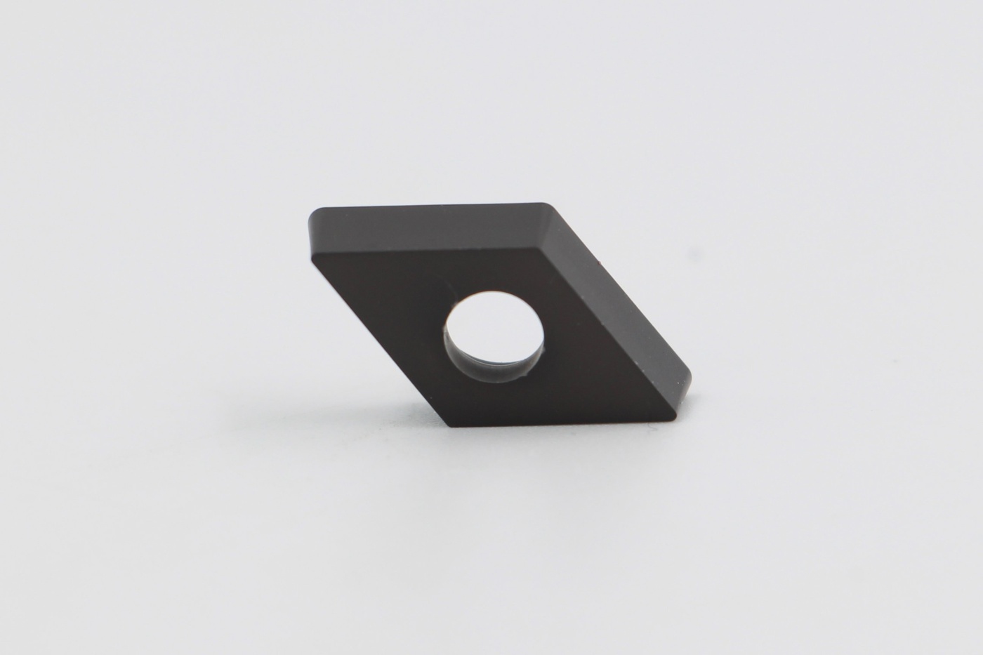 DCMT11T308-PF ECP10Эквивалент