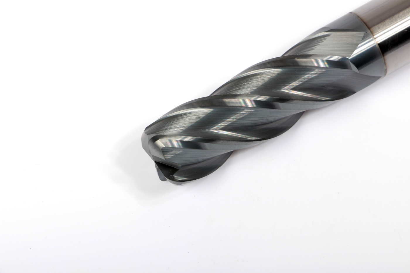 MH04-P1600A16M35R30N EMG45Эквивалент