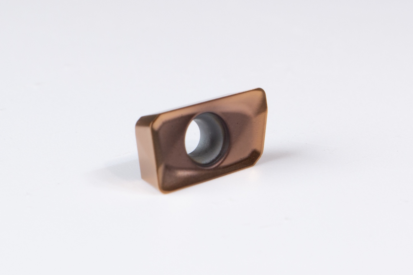 APMT1135PDER-PM EPM25Эквивалент