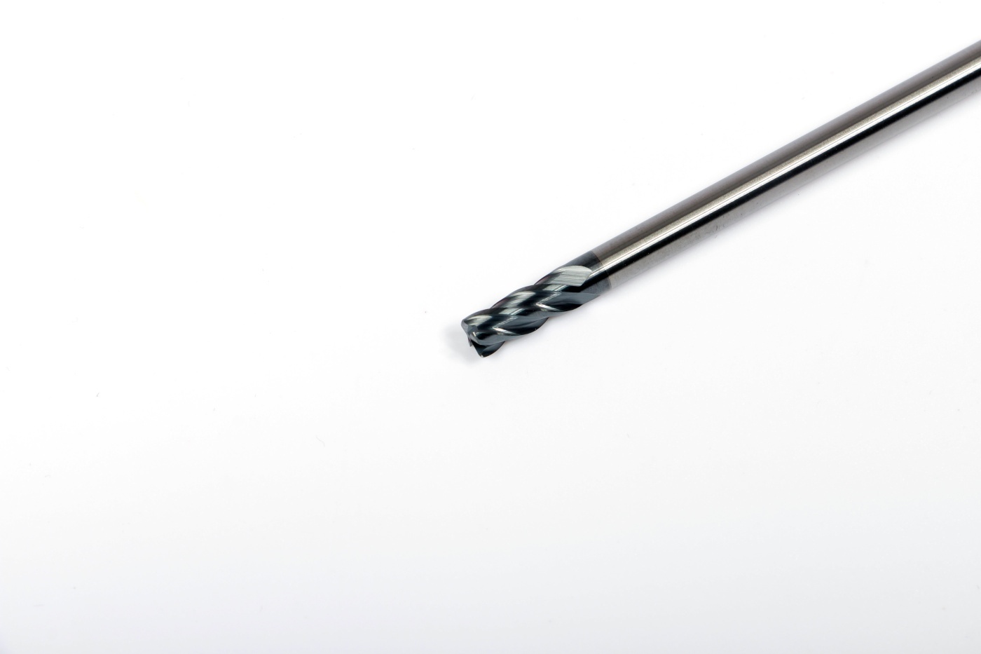 MH04-P0400A04M35R05N-L EMG45Эквивалент