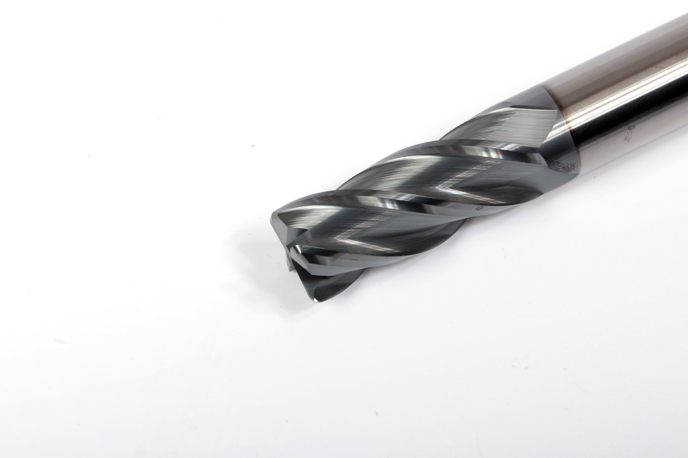 Фреза твердосплавная Эквивалент MH04-P2000A20M35R20N EMG45