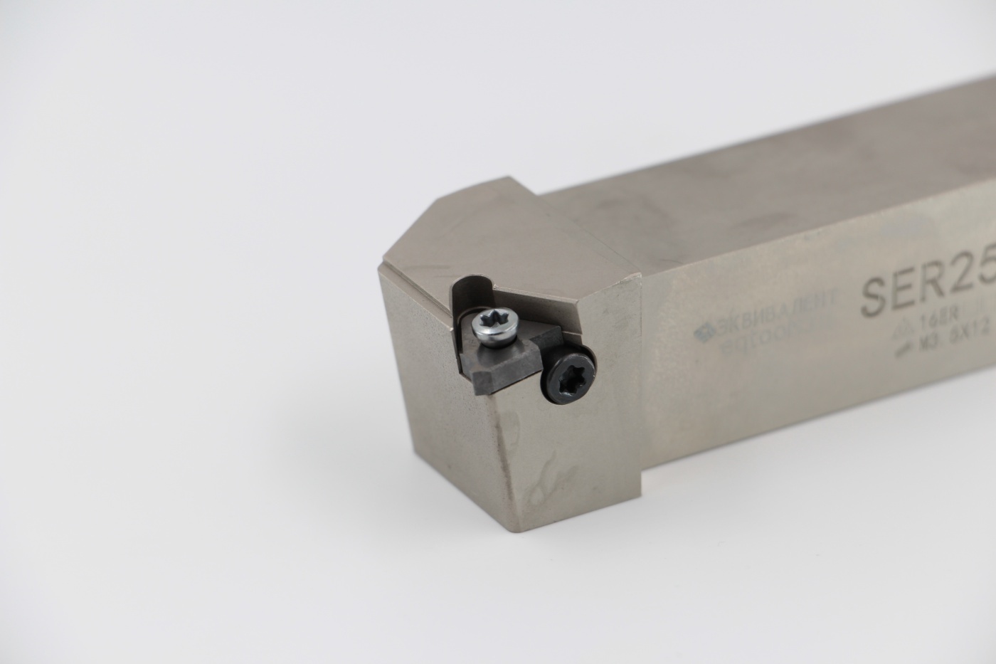 SER2525M16Эквивалент