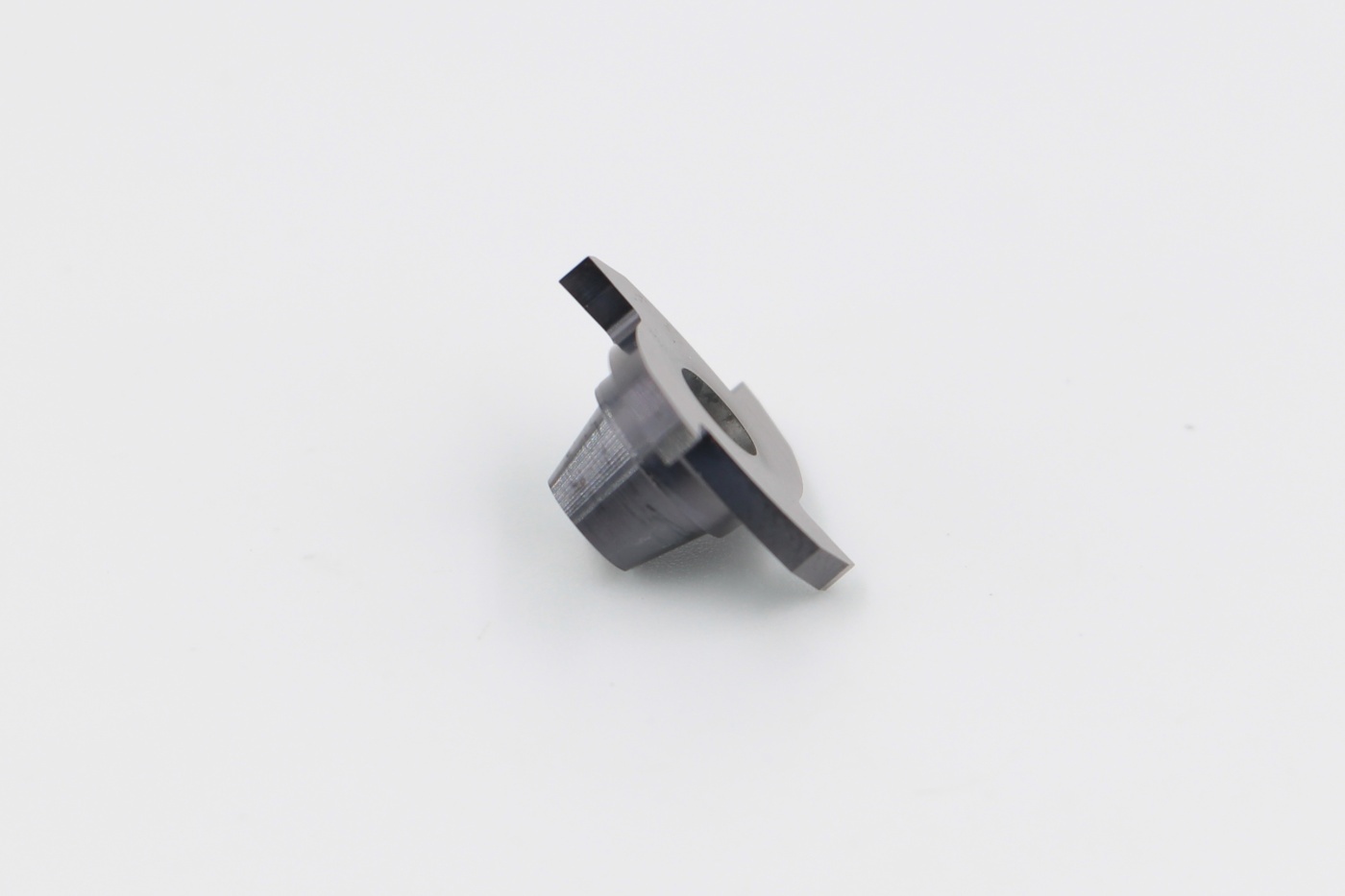 3T0813-1.6-ME B100Эквивалент