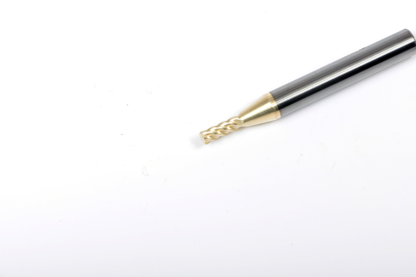 Фреза твердосплавная Эквивалент MH04-MS0300A06M4143R05N EMG40