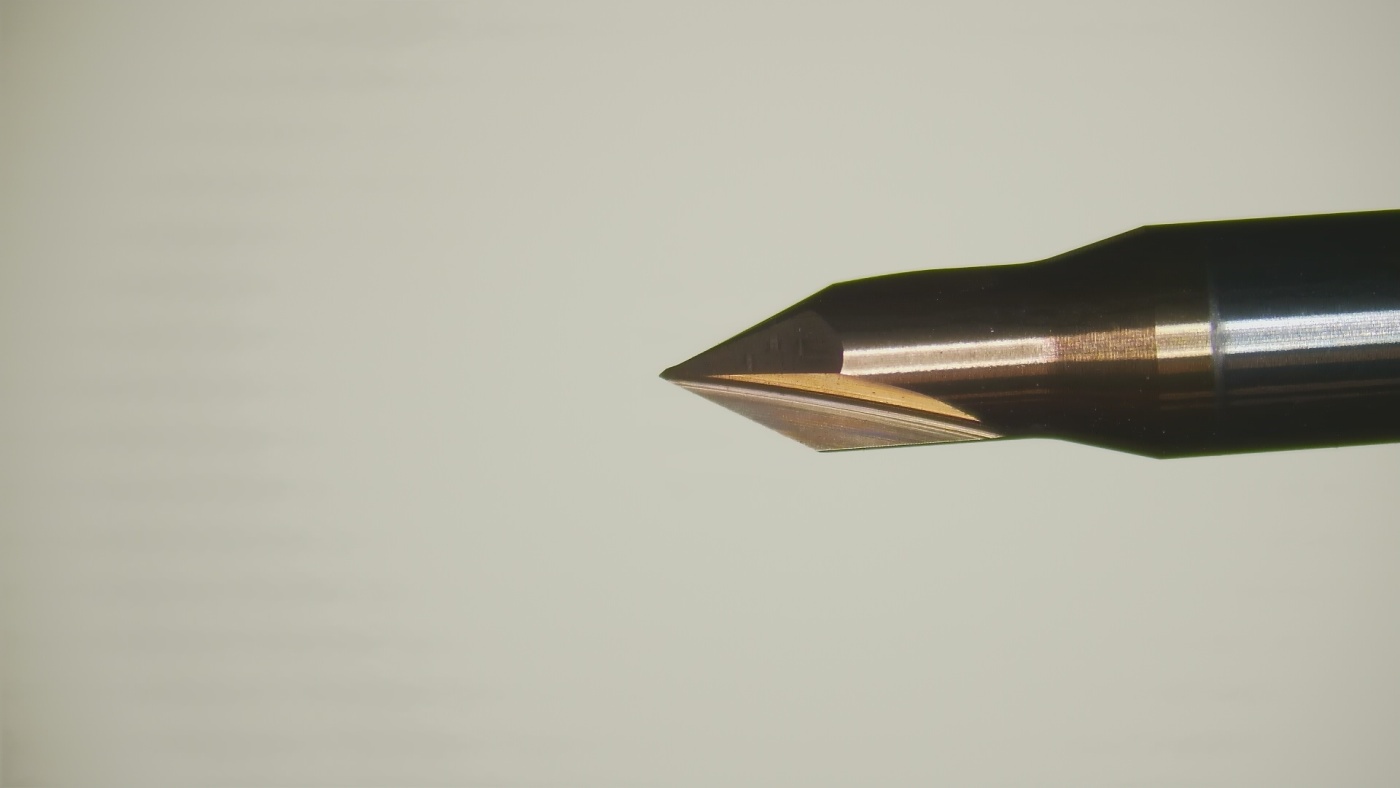 MH03-C0300A04M-C60N EMG30Эквивалент