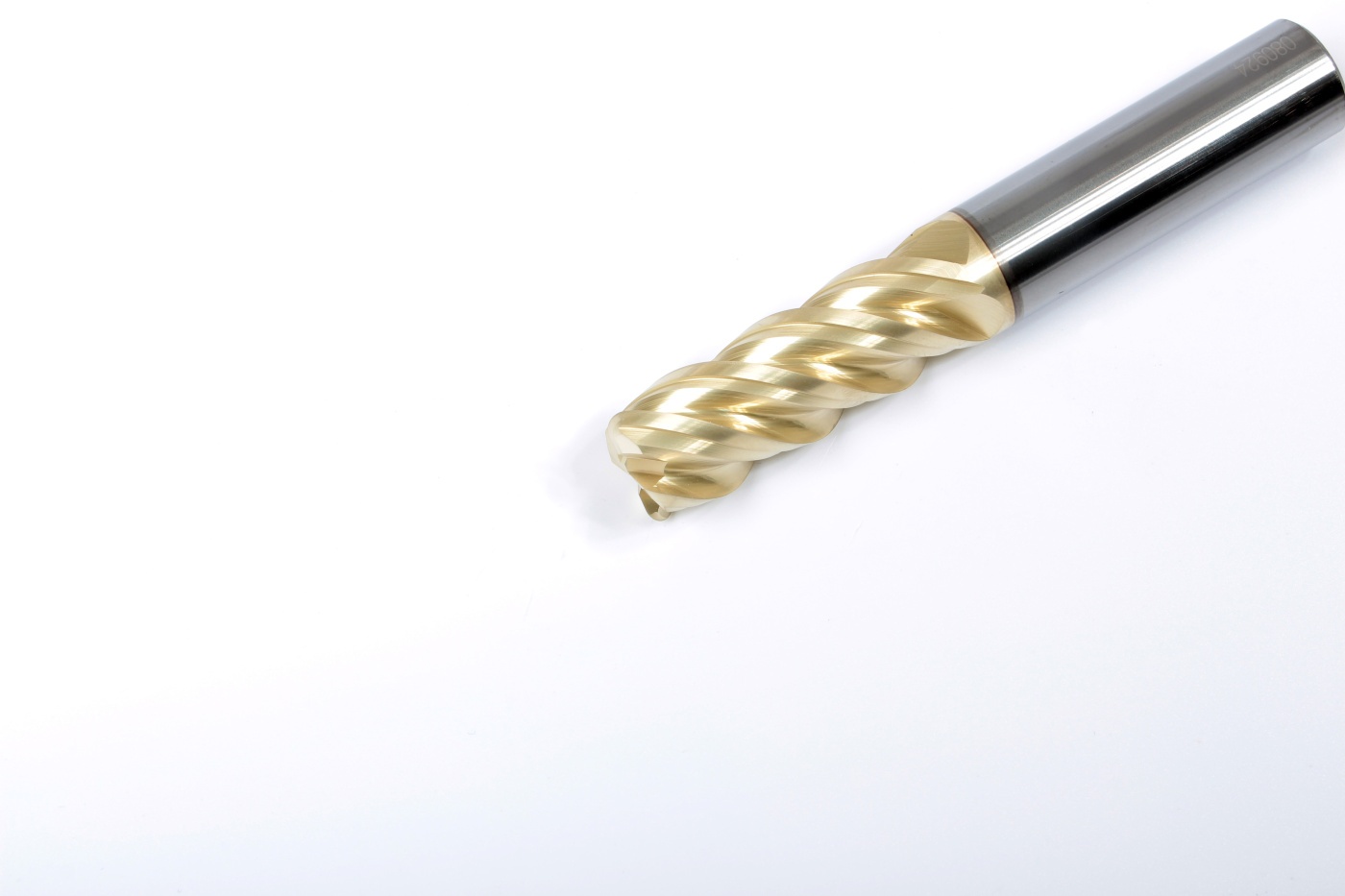 MH04-MS1600A16M4143R30N EMG40Эквивалент