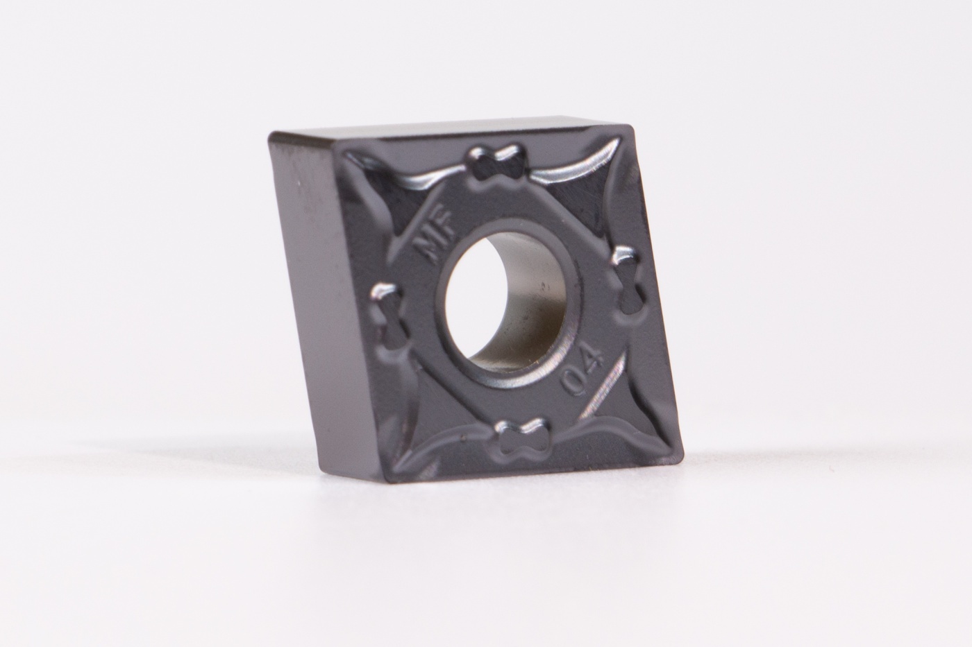 CNMG120404-MF EPM253Эквивалент