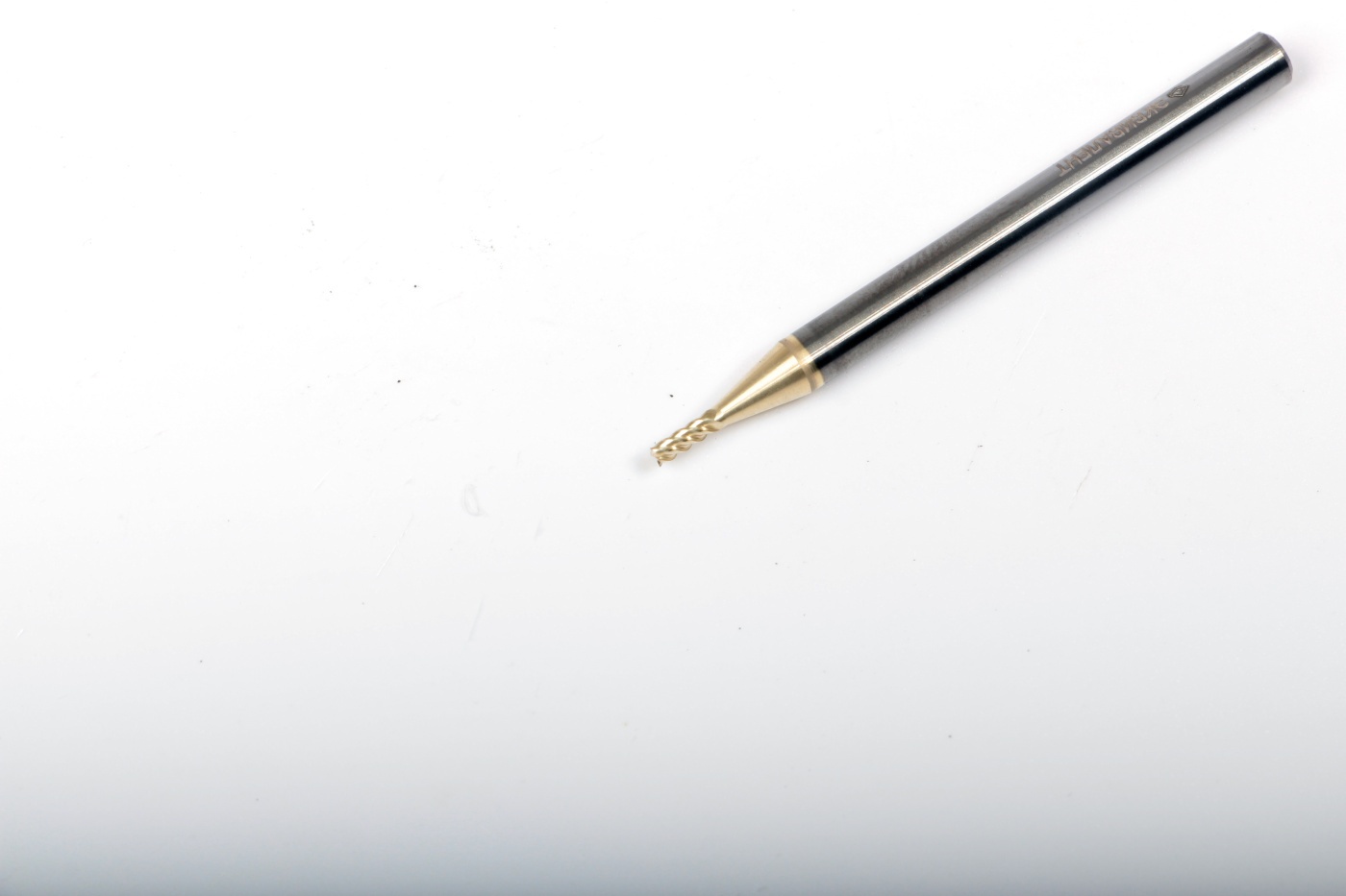 MH04-MS0150A04M4143EN EMG40Эквивалент