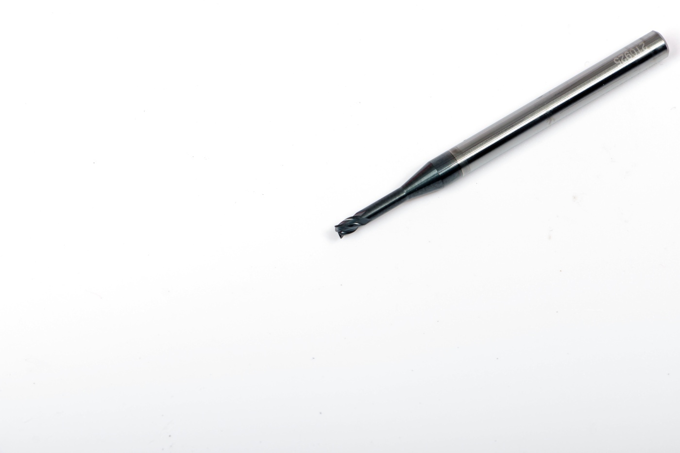 MH04-P0200C04EL35R01N EMG45Эквивалент