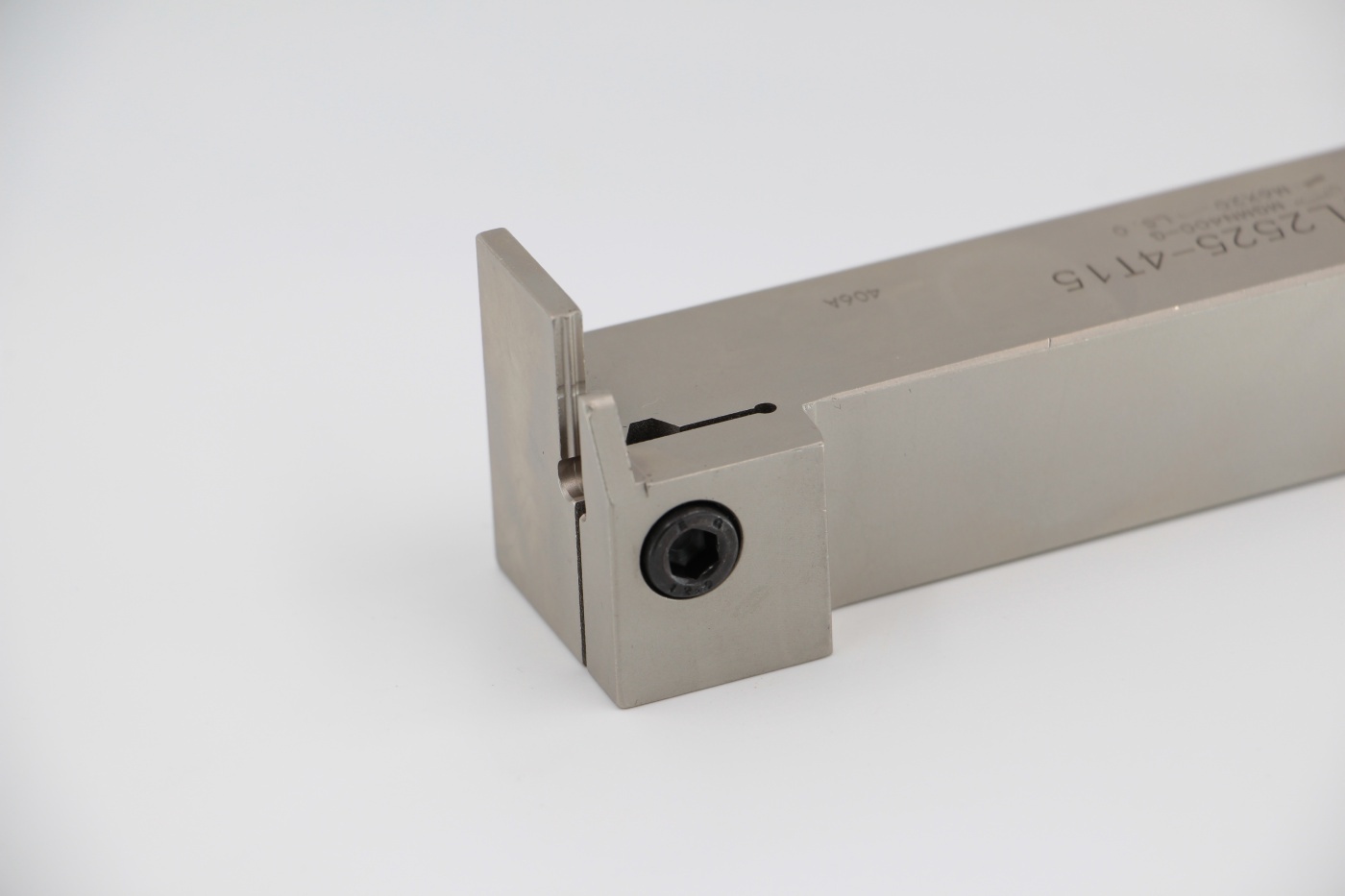 MGEVL2525-4T15Эквивалент